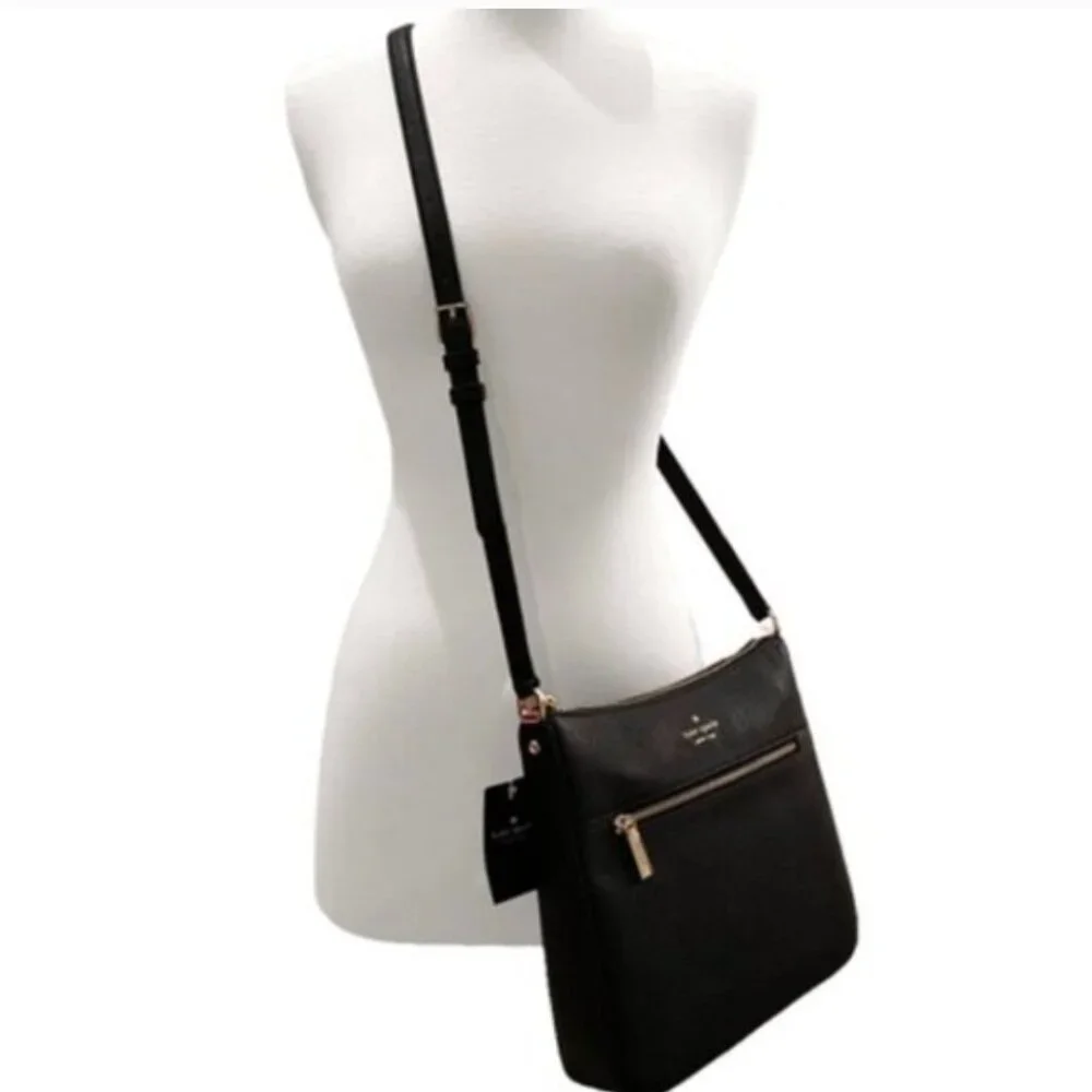 KATE SPADE Large Swingpack Cross Body Bag Pebbled Leather Black KM715 MSRP $329
